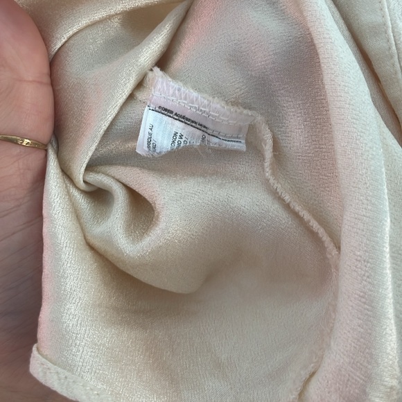 Mango size 4 cream button up y2k 90s - Picture 4 of 6